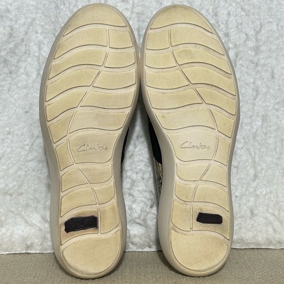 Clarks Womens Kayleigh Snakeprint SlipOn Casual Lightweight Shoes SZ US 7.5 M - Picture 8 of 11